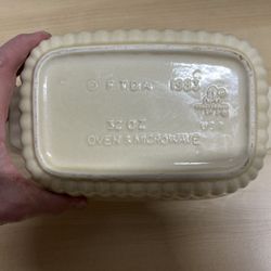 Vintage 1983 FTDA Pfaltzgraff Stoneware baking dish or casserole 32 oz