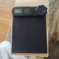 Smart metal chicken/animal door