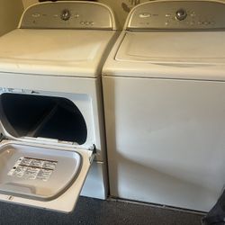 Washer Machine & Dryer Whirlpool 