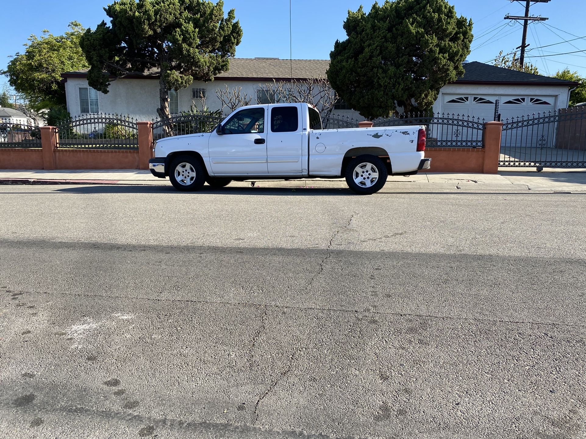 Silverado 2003 Motor 4.8 V8 Excelentes Condiciones La Camioneta Cuenta Con 183 Mil Millas