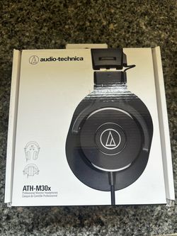 Audio-Technica ATH-M30x Professional Monitor Headphones