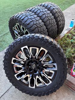 22 inches ultimate wheels gmc sierra Chevy Silverado