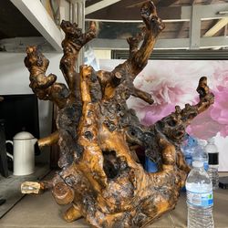 Vintage Carved Wood Collectible Piece