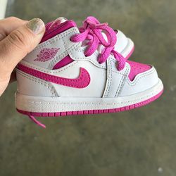 Nike Jordan girl 5 us