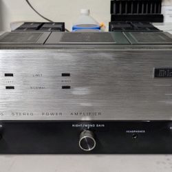 McIntosh MC 2200 Vintage Amplifiers