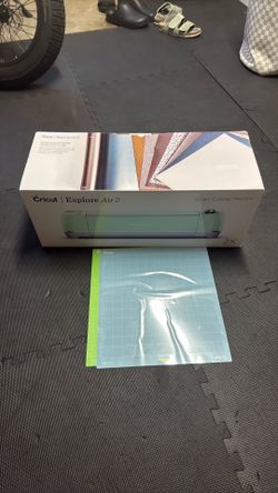 Brand new Cricut Explore Air 2. smart cutting machine