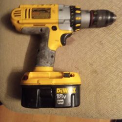 Dewalt Drill And Light 