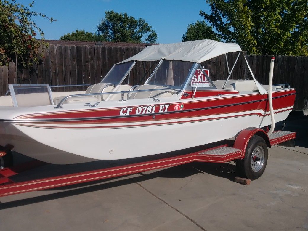 1970 Pleasure Boat