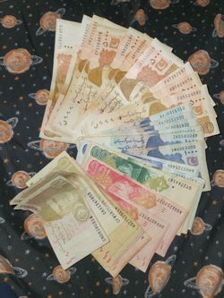 64,400 PKR notes