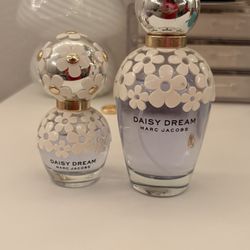 Daisy Dream Perfume 