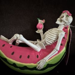 Halloween SUMMERWEEN Skeleton Sitting on Watermelon Holding Drink Statue 💀💦🍉🍹