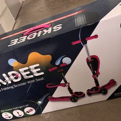Skidee Kids Folding Scooter with seat
