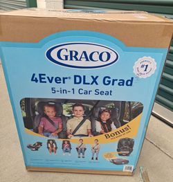 Graco 4Ever DLX Grad 5-in-1 Car Seat ( Infant to Toddler)