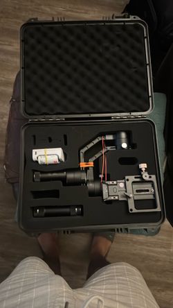 Zhiyun crane stabilizer , for a light weight camera set up
