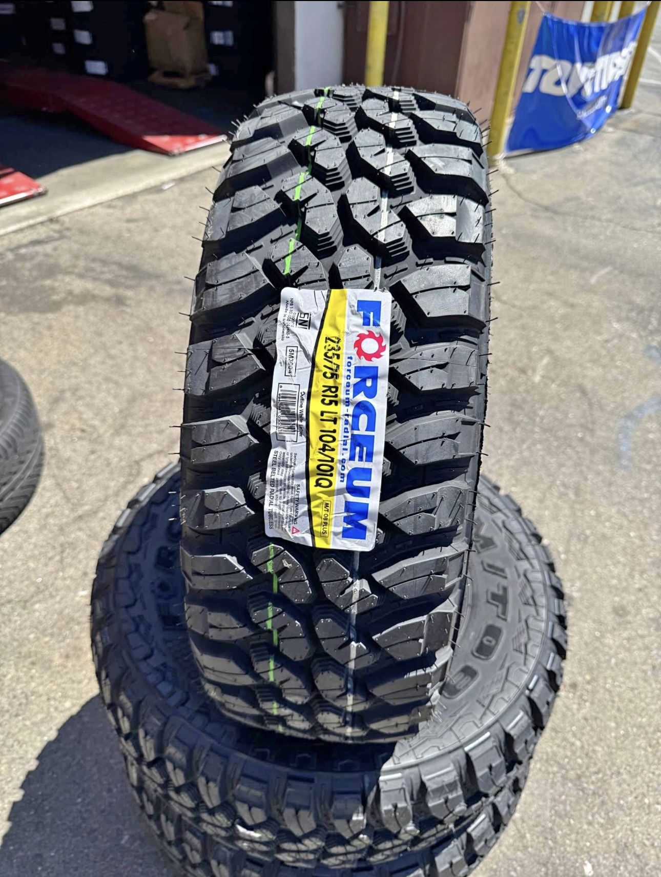 235-75-15 FORCEUM M/T Brand new 4 tires Mud Terrain 6 ply 31" tires