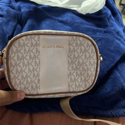 michael kors crossbody