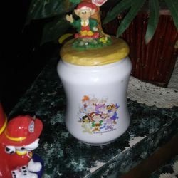 Keebler Cracker Canister Perfect Condition