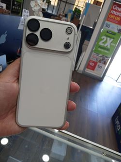 Iphone 17 pro Max 256gb at&t only