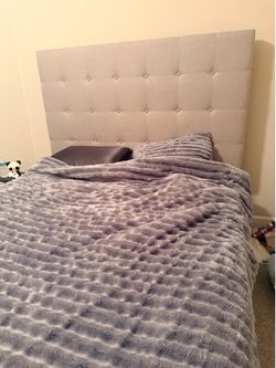 Queen bed with mattress