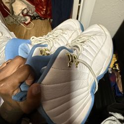 Air Jordan 12s Retro University Blue Men’s Size 8