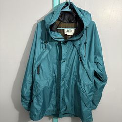 Vintage REI Teal Gore-Tex Rain Jacket Zipper And Snaps. Made In The USA
