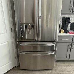 LG refrigerator : Can Deliver 