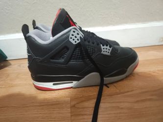 JORDAN 4 RETRO BRED MEN SIZE 9
