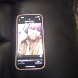 I Phone 13  Loc Too Merto Pcs