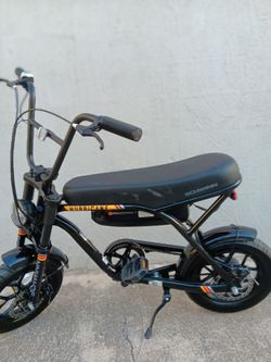 Schwinn Hurricane Electric Bike
