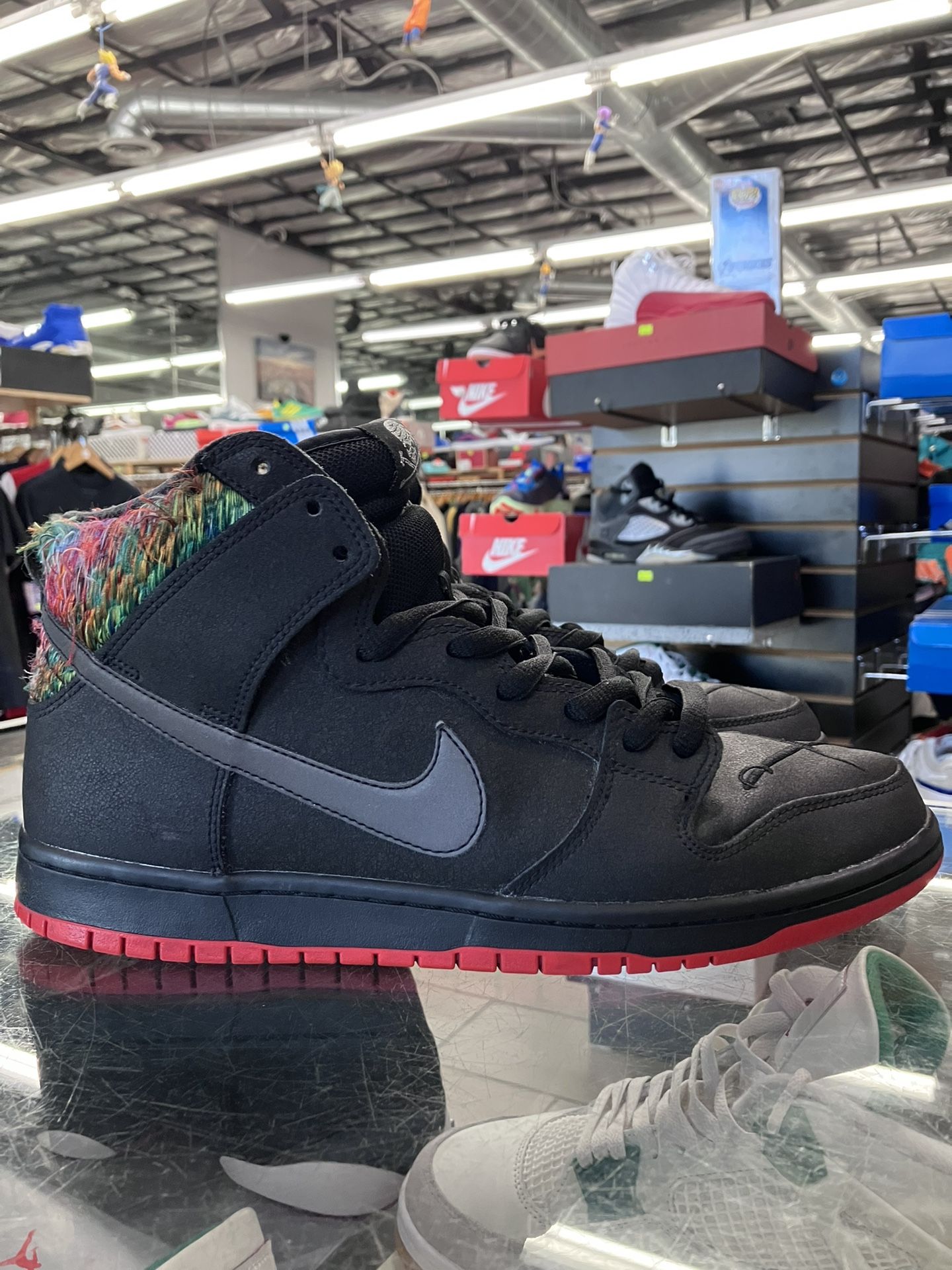 Nike SB Dunk High SPOT Gasparilla for Sale in Culver City, CA 