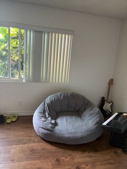 Bean bag chair