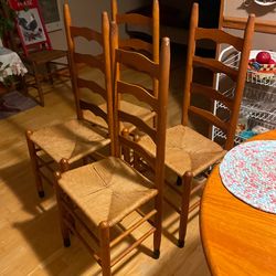 Four dining room table chairs