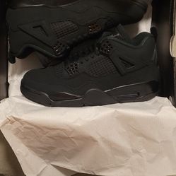 Jordan 4 Black Cat