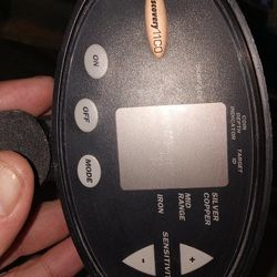 original Bounty Hunter Discovery 1100 Metal Detector Deal