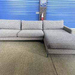 Modern Gray Sectional Sofa – Delivery Available 🚚