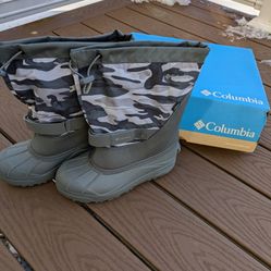 Columbia Snow Boots