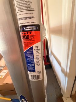 Werner MT-22 Multi-Position Ladder (21 ft / 300 lbs Duty Rating)⁠