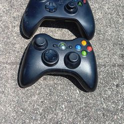 Microsoft Xbox Controllers And Wireless Reciever