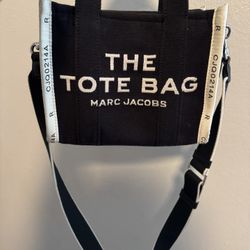 Marc Jacob’s Small The Tote Bag