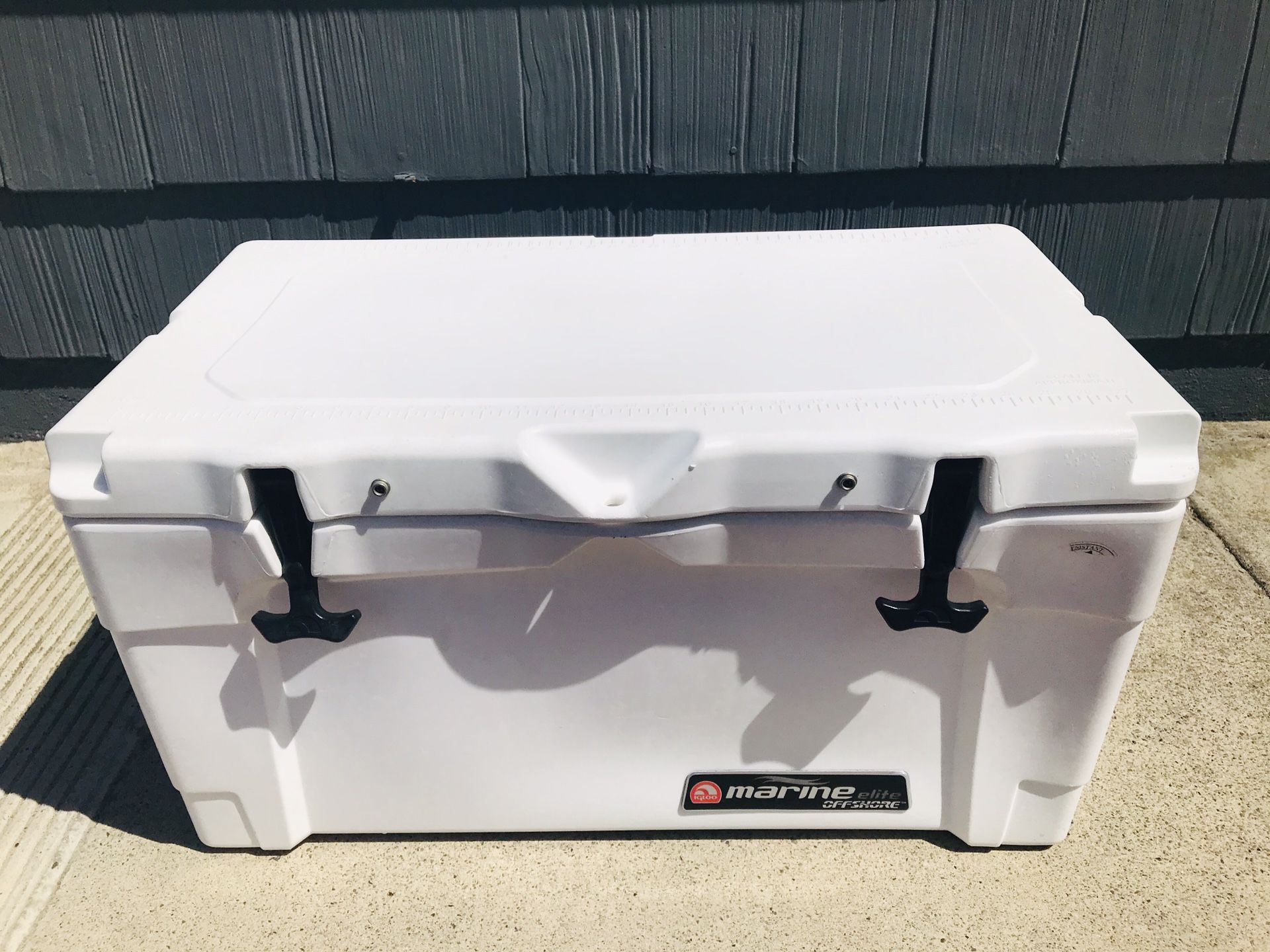 Igloo cooler 55 qt sales