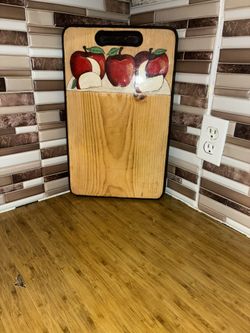 Farmhouse Cutting Board