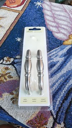 Allison satin nickel cabnet pull