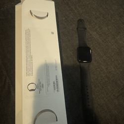 Apple Watch Series 5 44mm