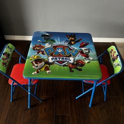 Folding toddler table