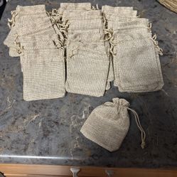 Burlap Pouches Gift bags Small New 58 Pieces 