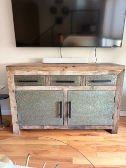 Buffet / Media Console
