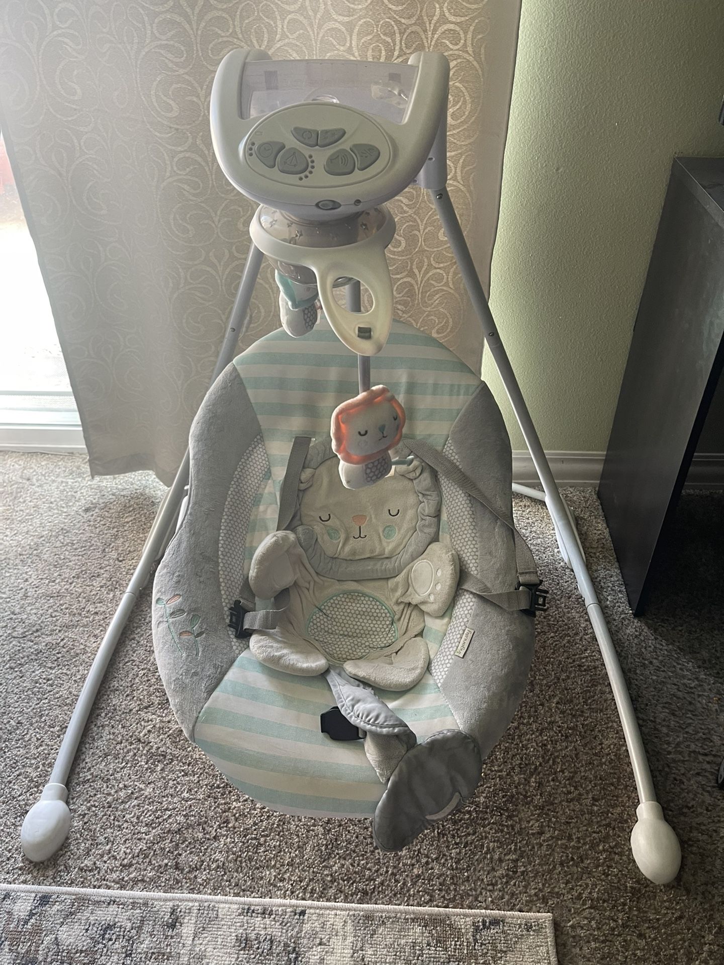 Baby Swing Ingenuity