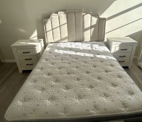 Queen Bedroom Set – Platform Bed, New Headboard, Serta Mattress + 2 Nightstands