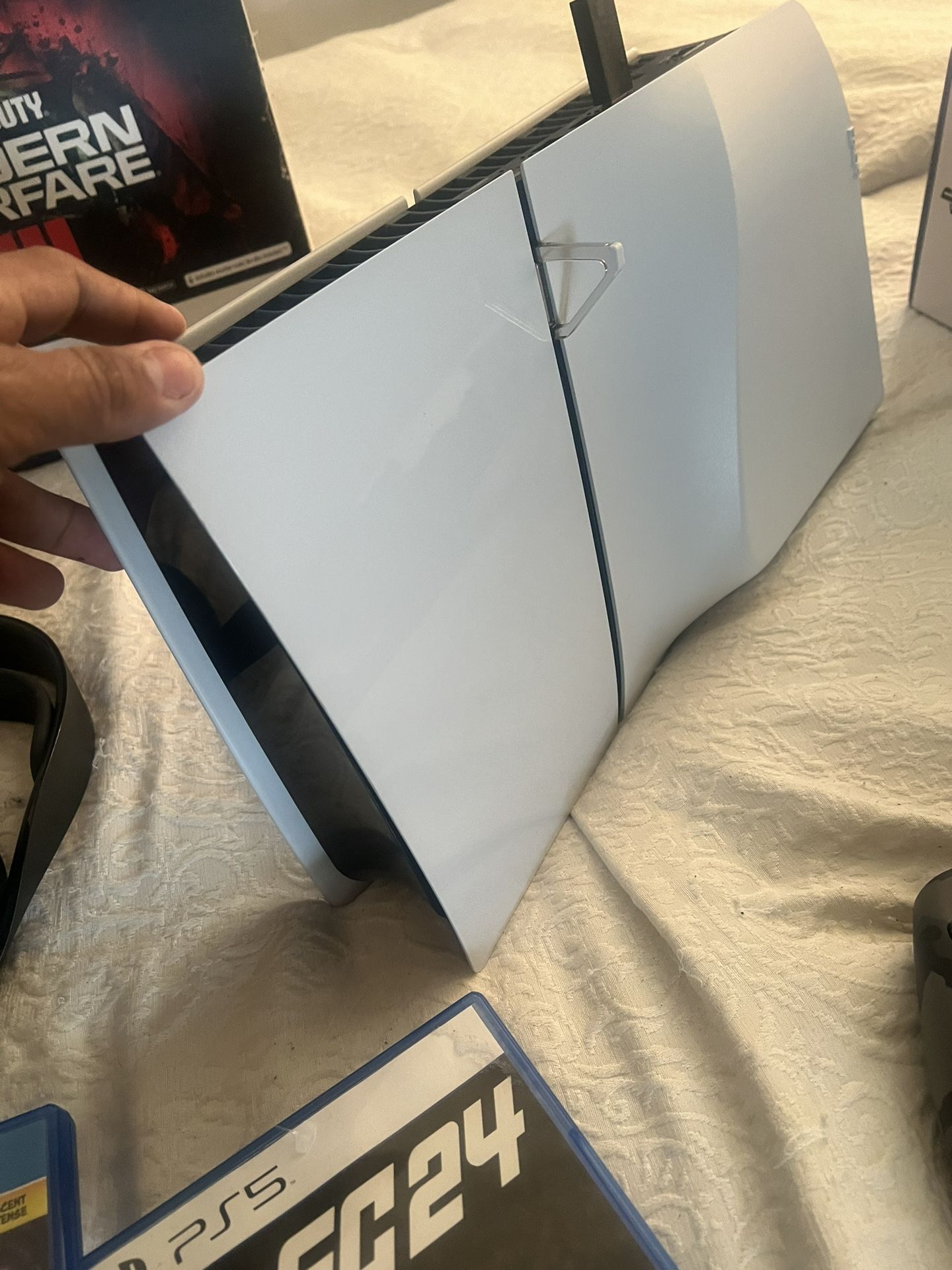 Sony PlayStation 5 Slim 