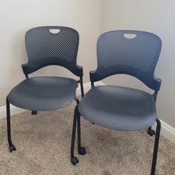 Office Chairs 